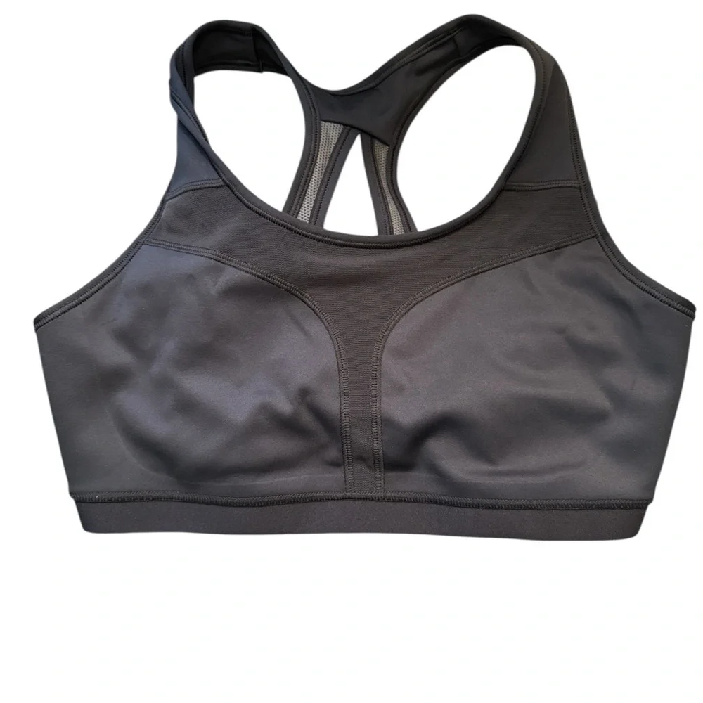 Nike Women's Black Swoosh Sports Bra - Picture 5 of 8